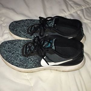 Nike flex contact athletic shoes